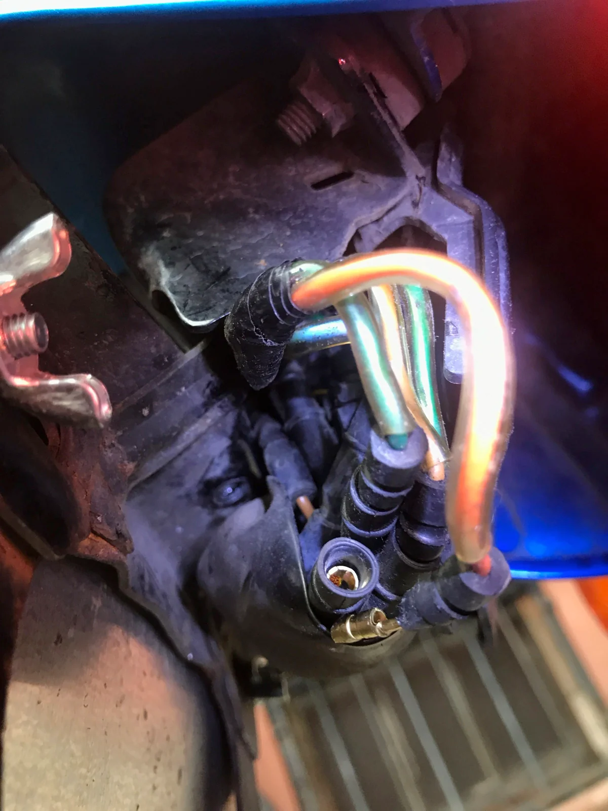 Replacing the rear lights is a wiring nightmare on my Honda Rebel